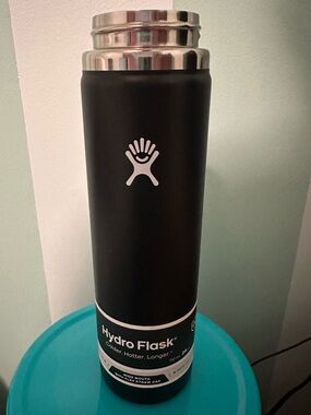 Hydro Flask Black Wide Mouth Stainless Steel 24 Ounce Bottle
